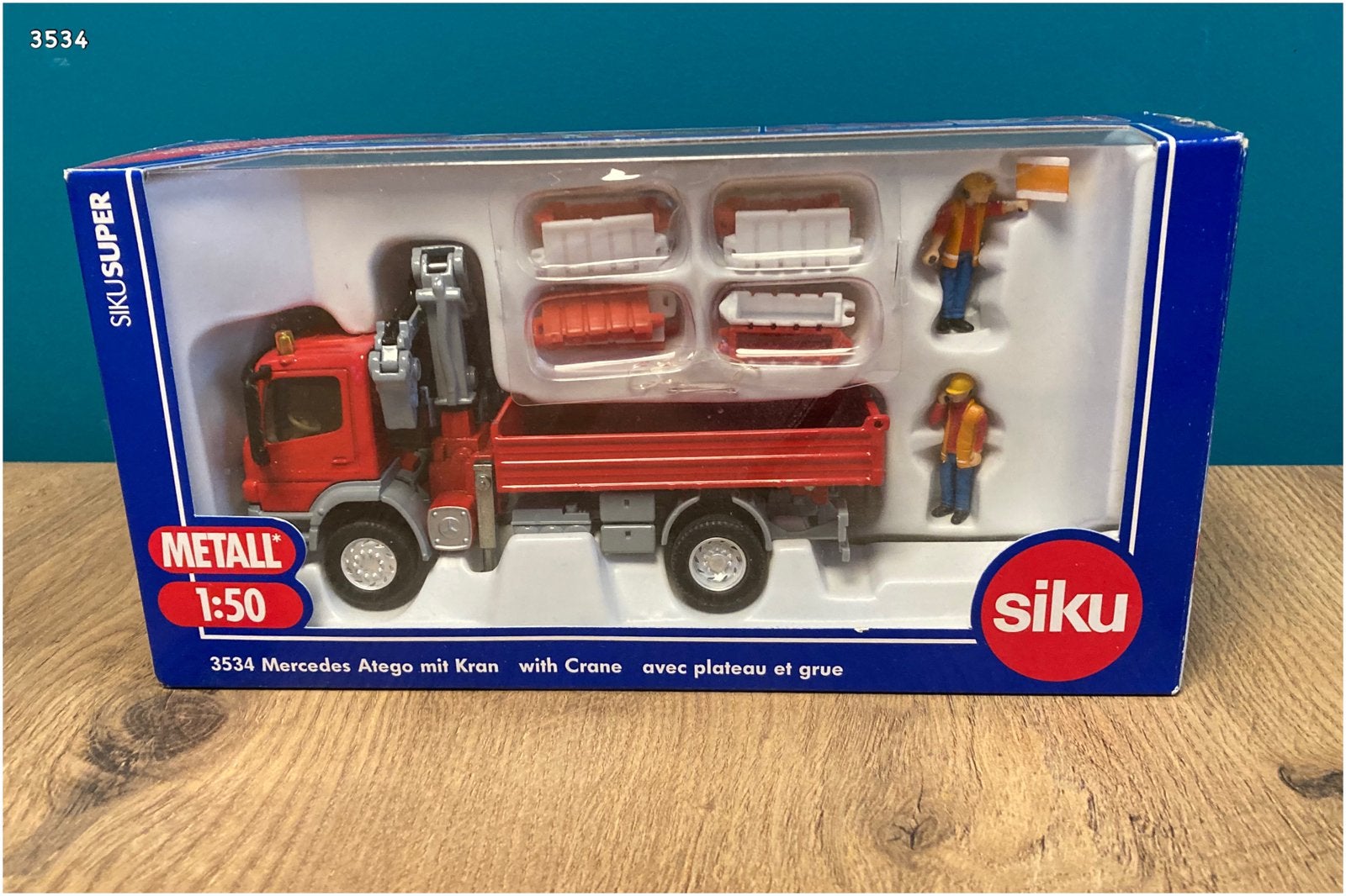 Siku 3534 - Mercedes Atego met Laadkraan 1:50, Hobby en Vrije tijd, Modelauto's | 1:50, Ophalen, Gebruikt, SIKU