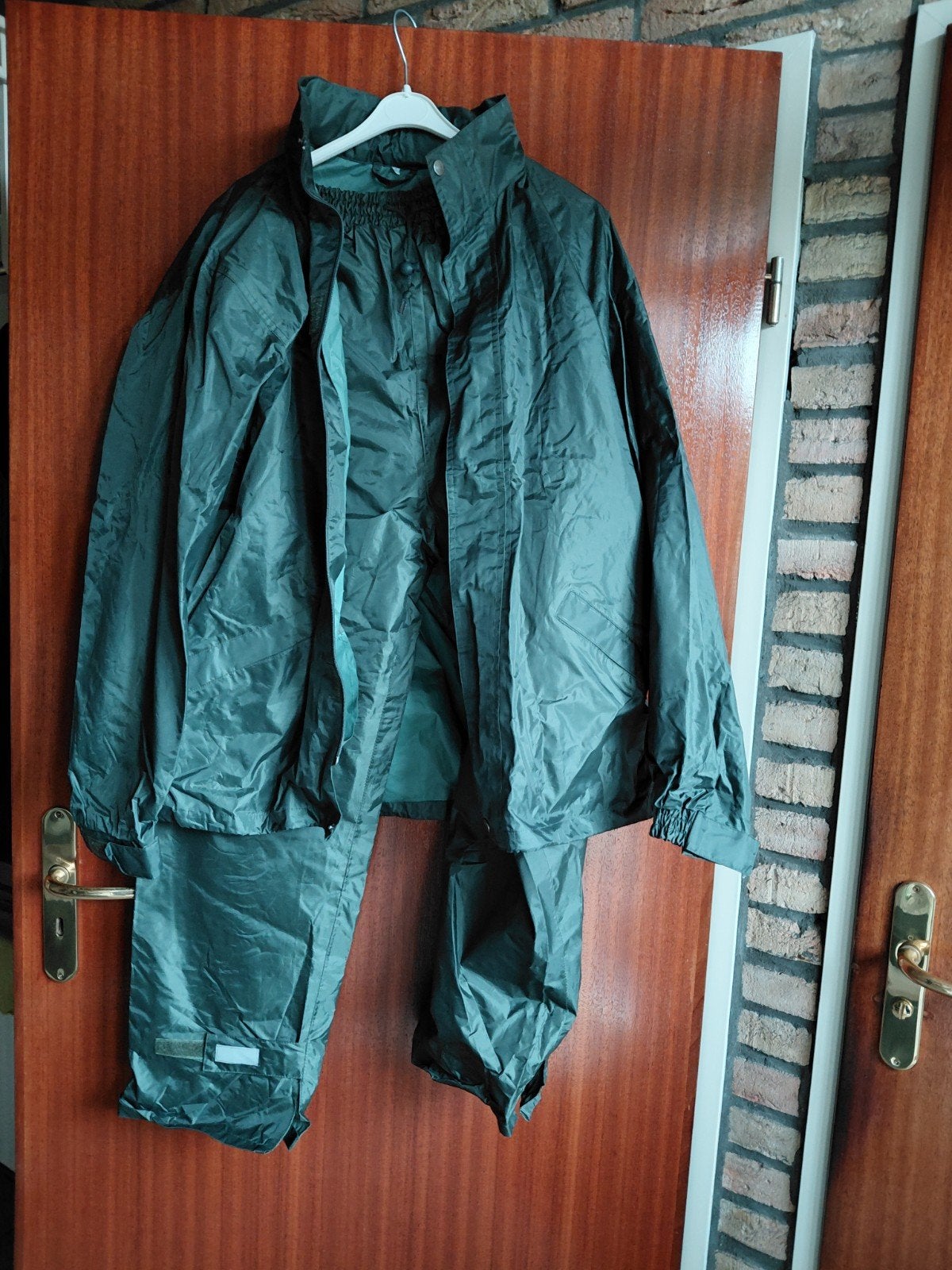 Te koop zgan regenpak 1x gedragen regenkleding, Ophalen of Verzenden, Zo goed als nieuw, Regenpak, Dames