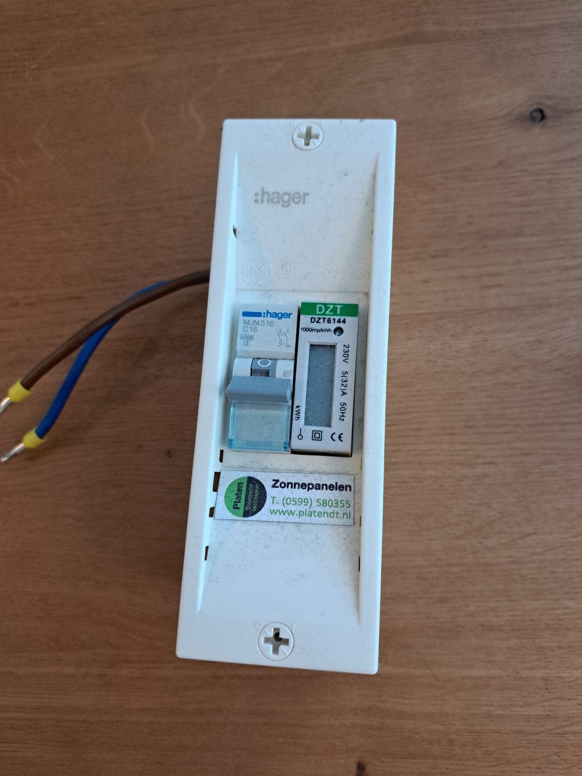 Hager installatieautomaat met kwh meter, Hobby en Vrije tijd, Elektronica-componenten, Ophalen of Verzenden
