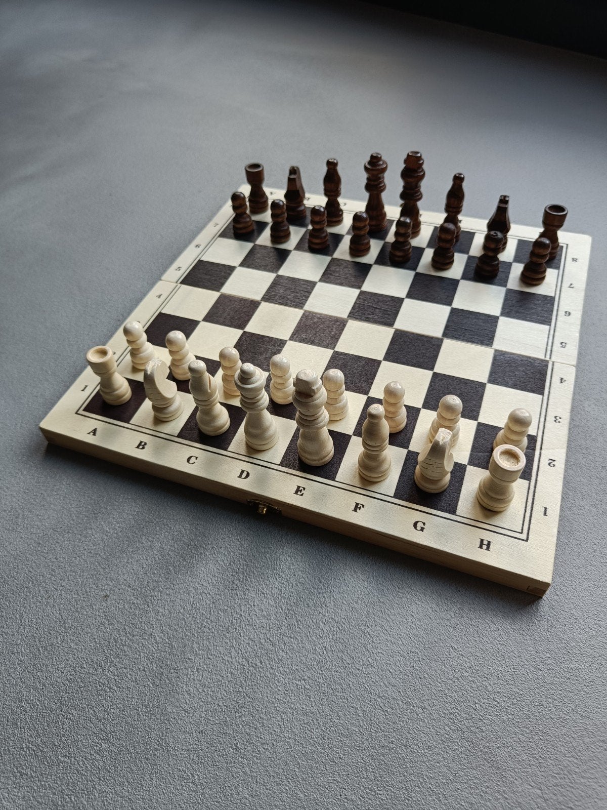 Opklapbaar houten schaakbord/backgammon met stukken, Ophalen of Verzenden, Zo goed als nieuw, Schaken