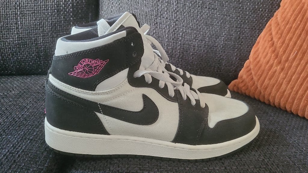 Nike Air Jordan sneakers maat 39, Kleding | Dames, Schoenen, Nike Air Jordan, Zwart, Nieuw, Ophalen of Verzenden