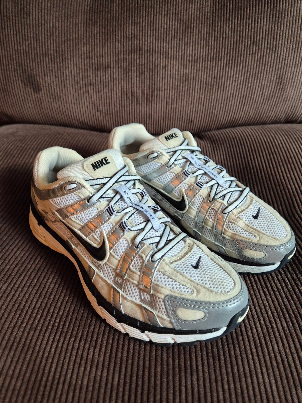 Nike P-6000 Metallic Silver sneakers - Maat 38, Overige kleuren, Nike, Ophalen of Verzenden, Sneakers of Gympen