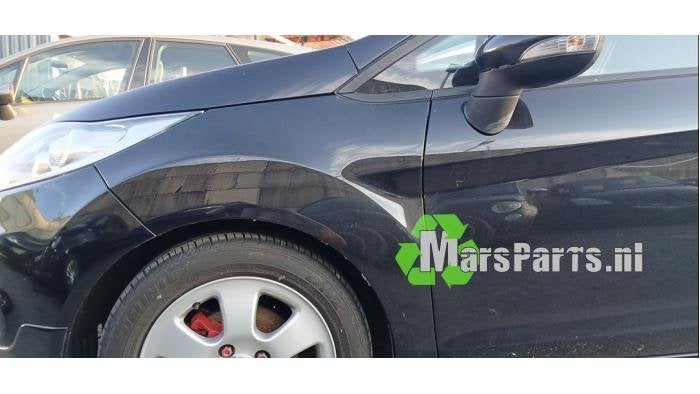 Scherm links-voor van een Ford Fiesta, Gebruikt, -, -, Ophalen of Verzenden