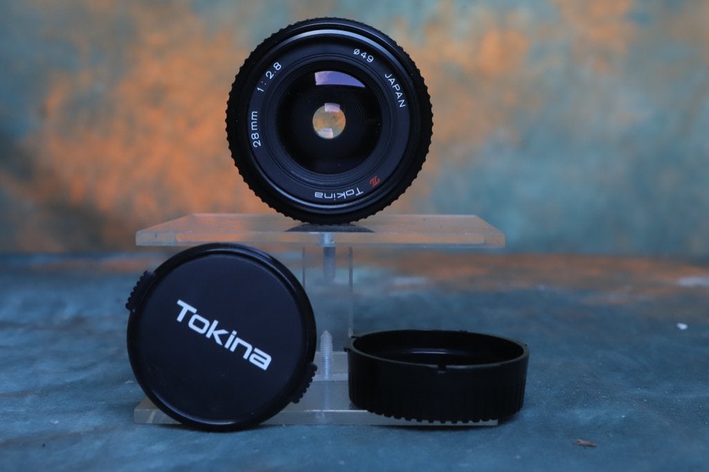 Objectief Tokina 28 mm 2.8. voor Canon FD. Nieuw., Ophalen of Verzenden, Nieuw, Groothoeklens