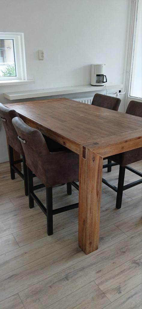 Hoge acacia eettafel met 4 stoelen, Huis en Inrichting, Tafels | Eettafels, Ophalen, Gebruikt, 50 tot 100 cm, Vijf personen of meer