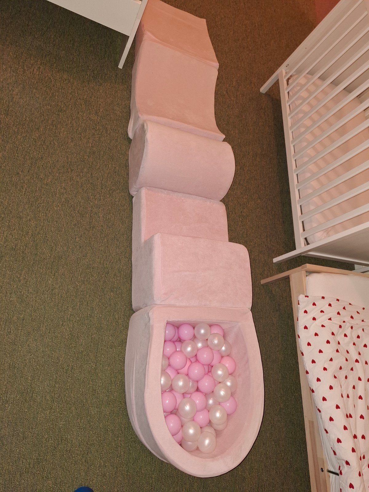 Roze foam speelblokken met ballenbak en 200 ballen, Ophalen, Zo goed als nieuw, Overige merken