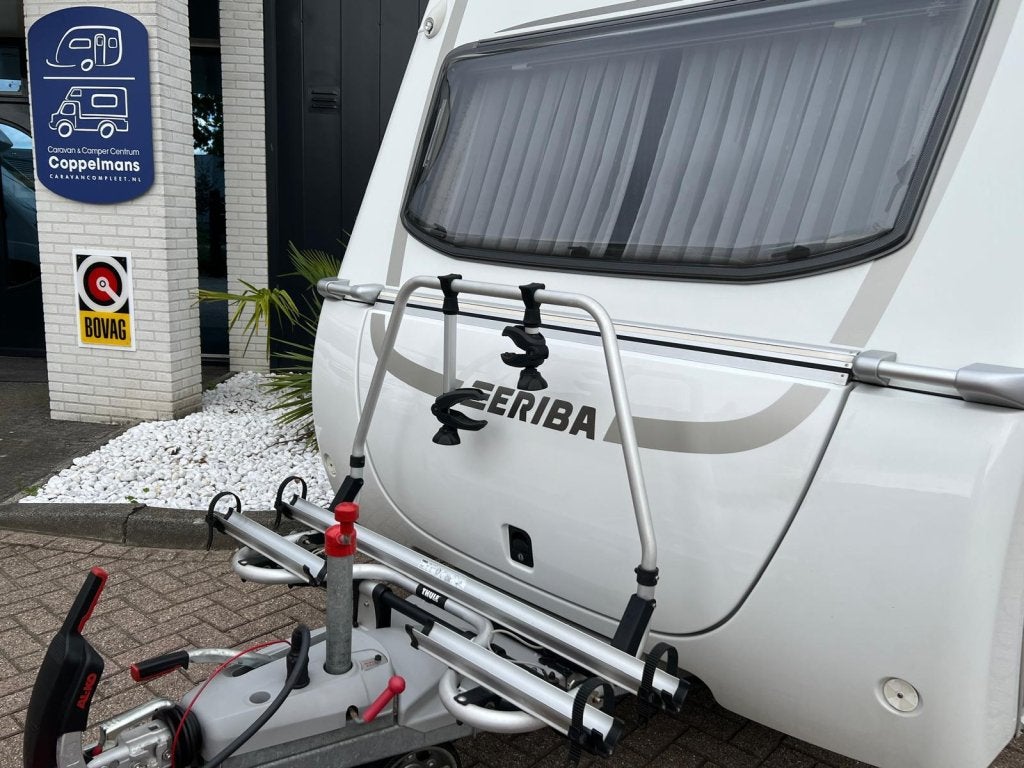 Eriba Nova Light 442 Lengtebedden, Mover, Fietsenrek, Voorte, Schokbreker, Bedrijf, Treinzit, Tot en met 3
