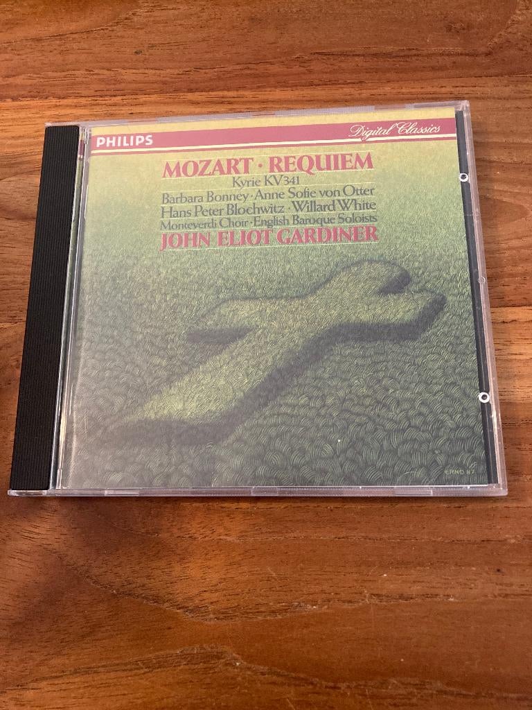 Mozart - Requiem / Kyrie KV341 (Philips / John Elliot Gardin, Ophalen of Verzenden, Classicisme, Zo goed als nieuw, Orkest of Ballet