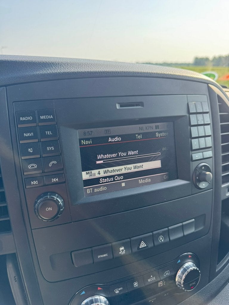 MB Vito radio, Ophalen of Verzenden, Zo goed als nieuw