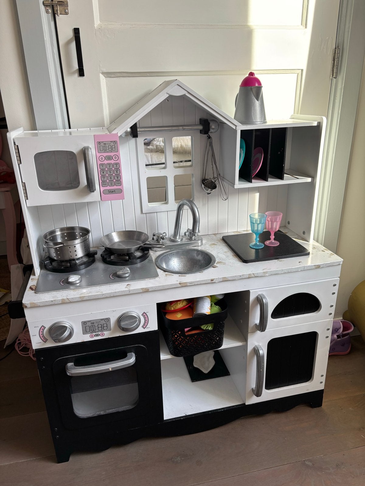 Houten speelkeuken met accessoires, Kinderen en Baby's, Ophalen, Gebruikt, Hout, Speelkeuken