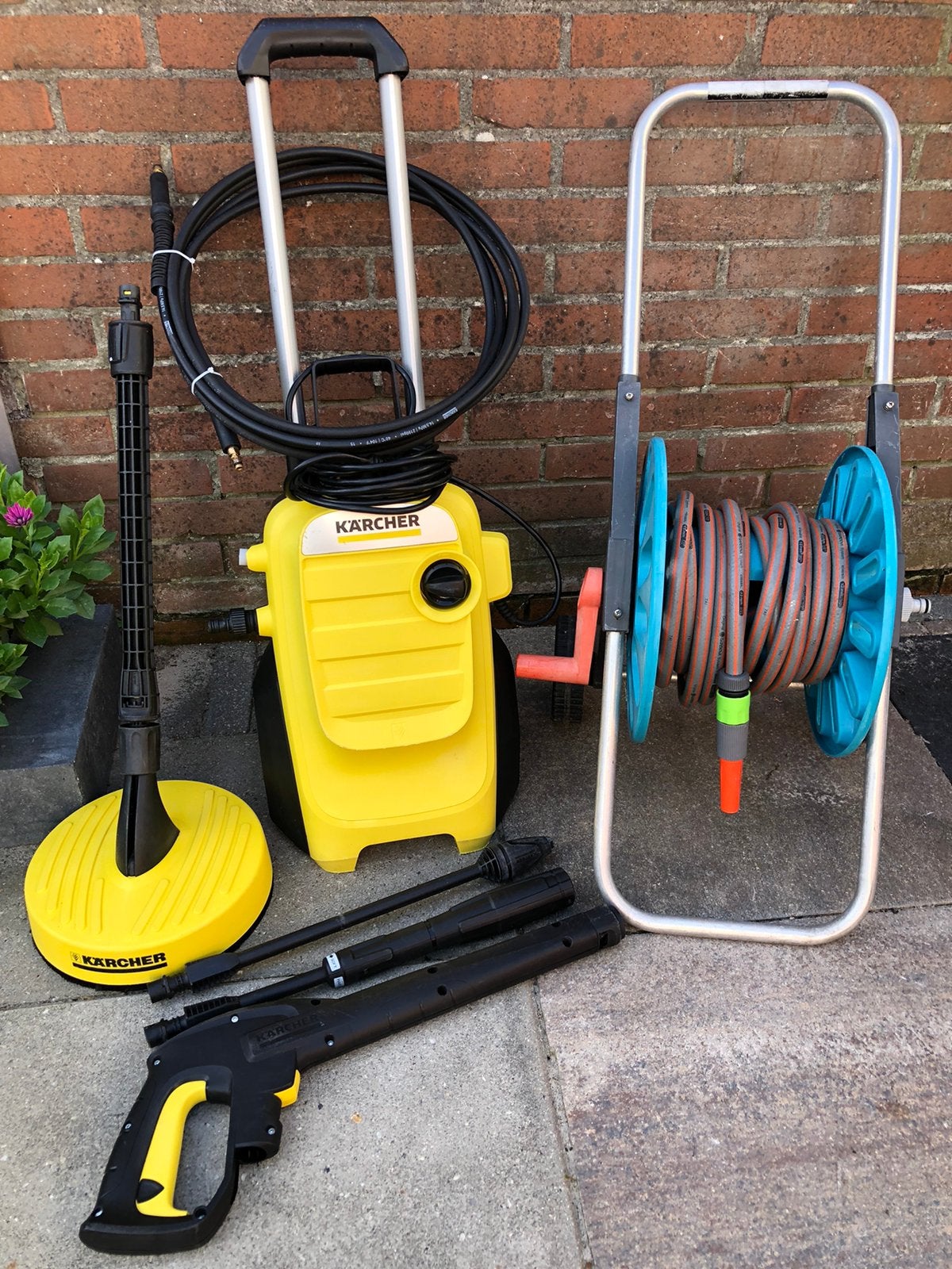 Kärcher k-4 met borstel een Gardena tuin slang., Tuin en Terras, Ophalen, Zo goed als nieuw, Elektrisch