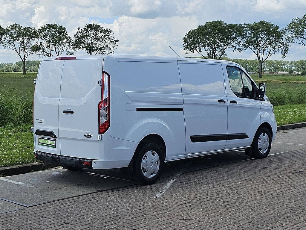 FORD TRANSIT CUSTOM 2.0 l2h1 navi airco, Gebruikt, Euro 6, Wit, Bedrijf