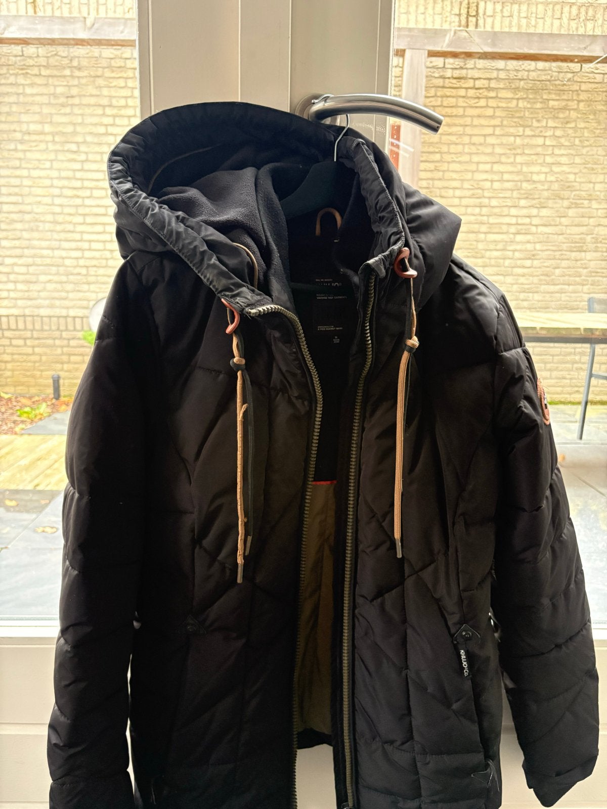 Khujo winterjas dames maat M, Ophalen of Verzenden, Gedragen, Maat 38/40 (M), Zwart