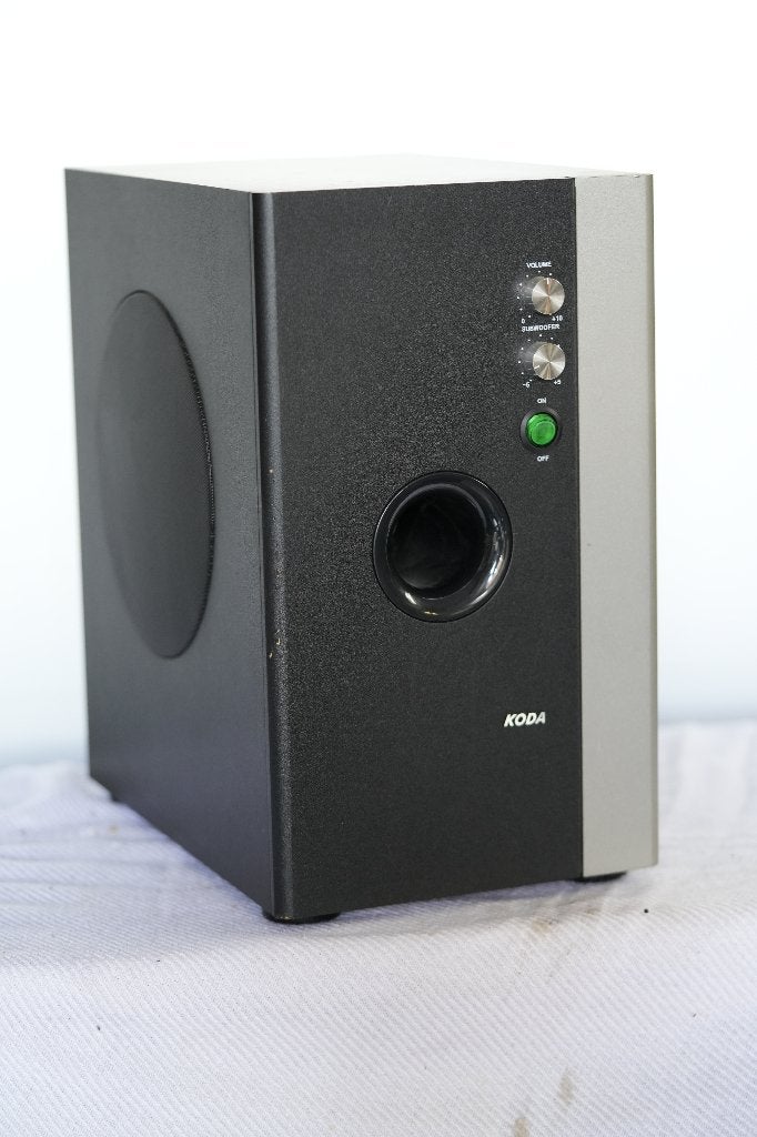 Koda AM911 actieve subwoofer / 5.1 versterker, Gebruikt, Subwoofer, 60 tot 120 watt, Ophalen