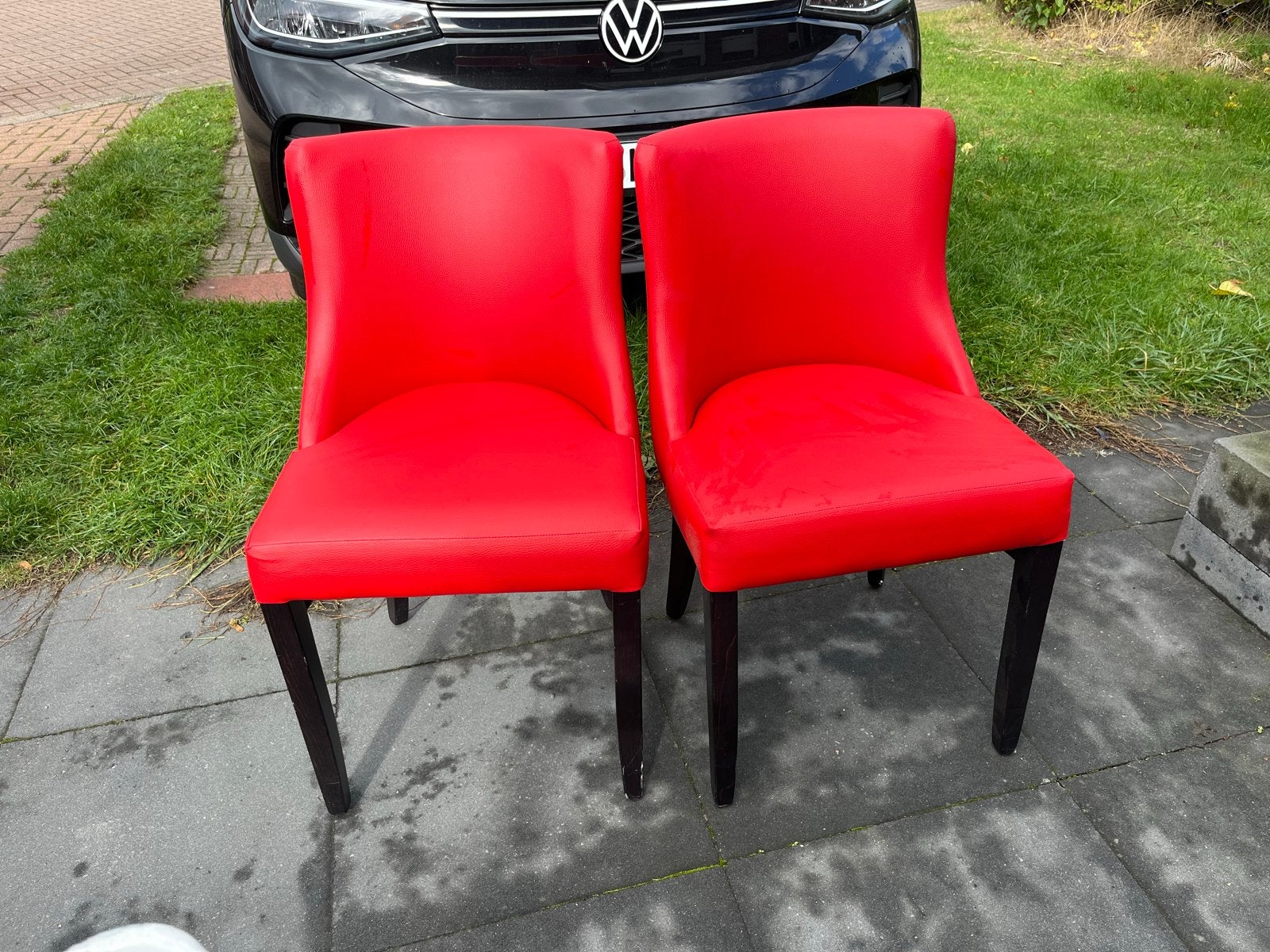 Twee rode stoelen, Huis en Inrichting, Gebruikt, Twee, Leer, Ophalen of Verzenden