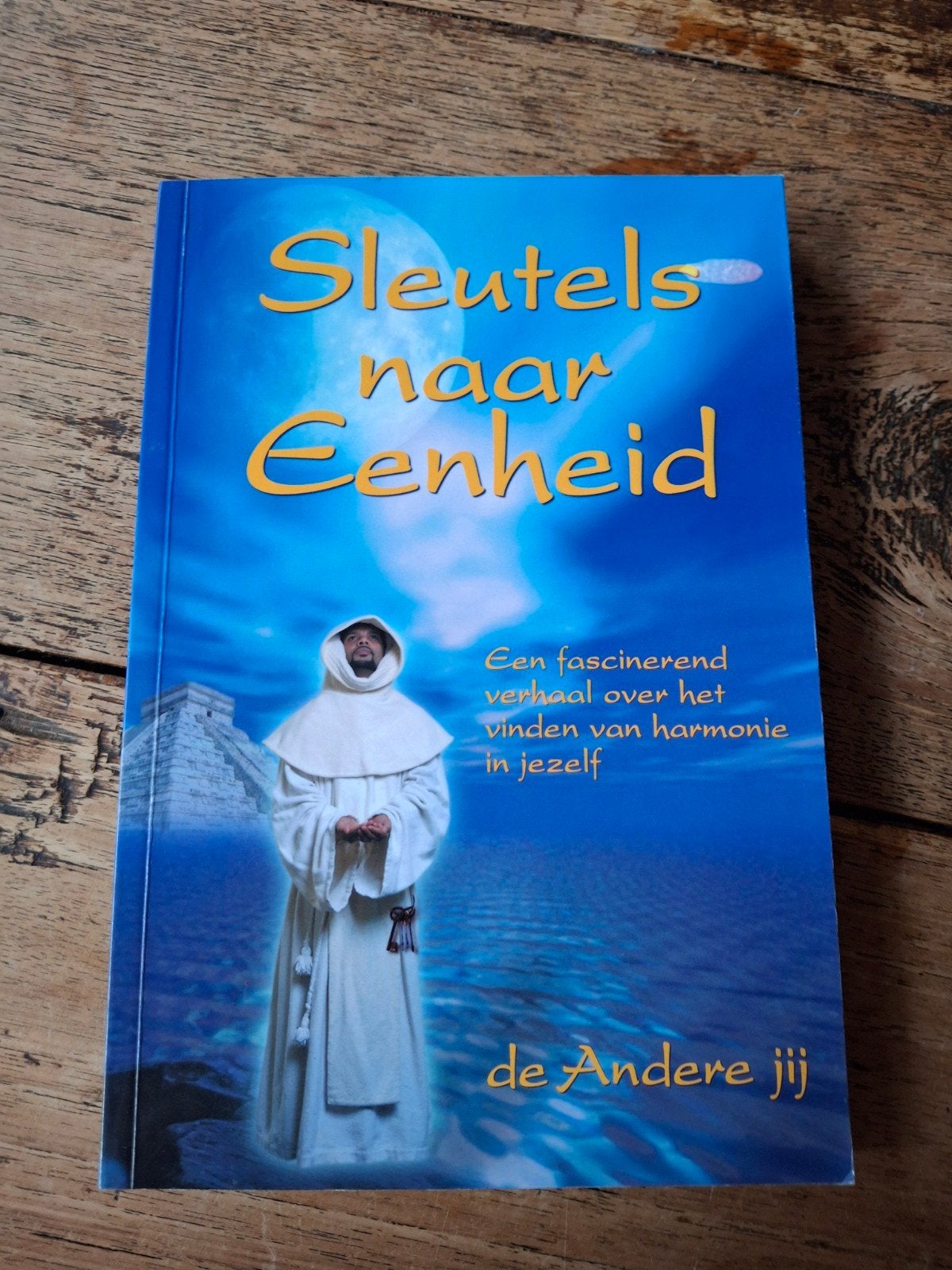 Janosh en Isah Andere jij - Sleutels naar eenheid, Gelezen, Achtergrond en Informatie, Ophalen of Verzenden, Janosh en Isah Andere jij
