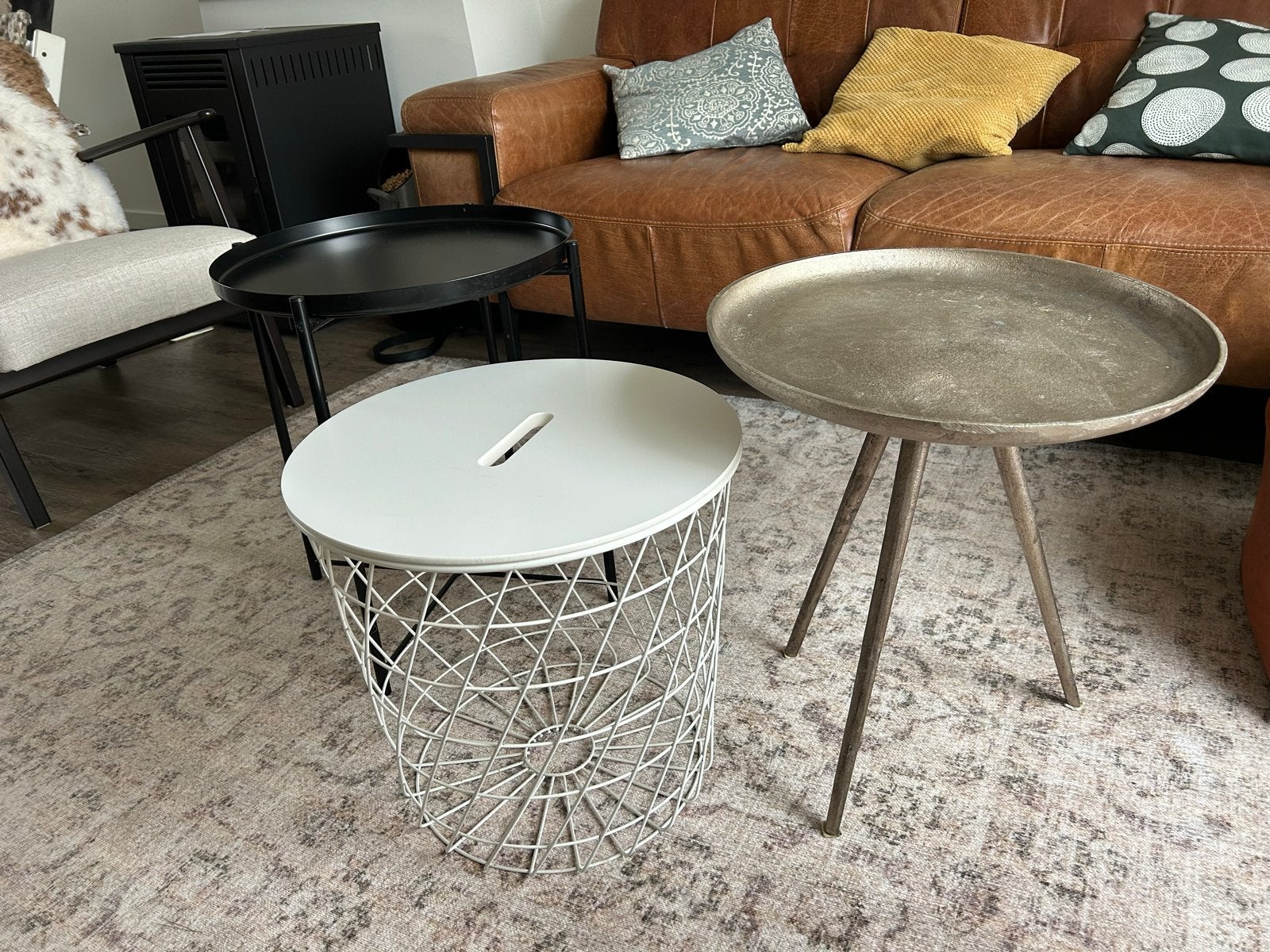 Set van 3 bijzettafels: zwart, wit draad en goudkleurig, Minder dan 55 cm, Gebruikt, Metaal of Aluminium, Rond