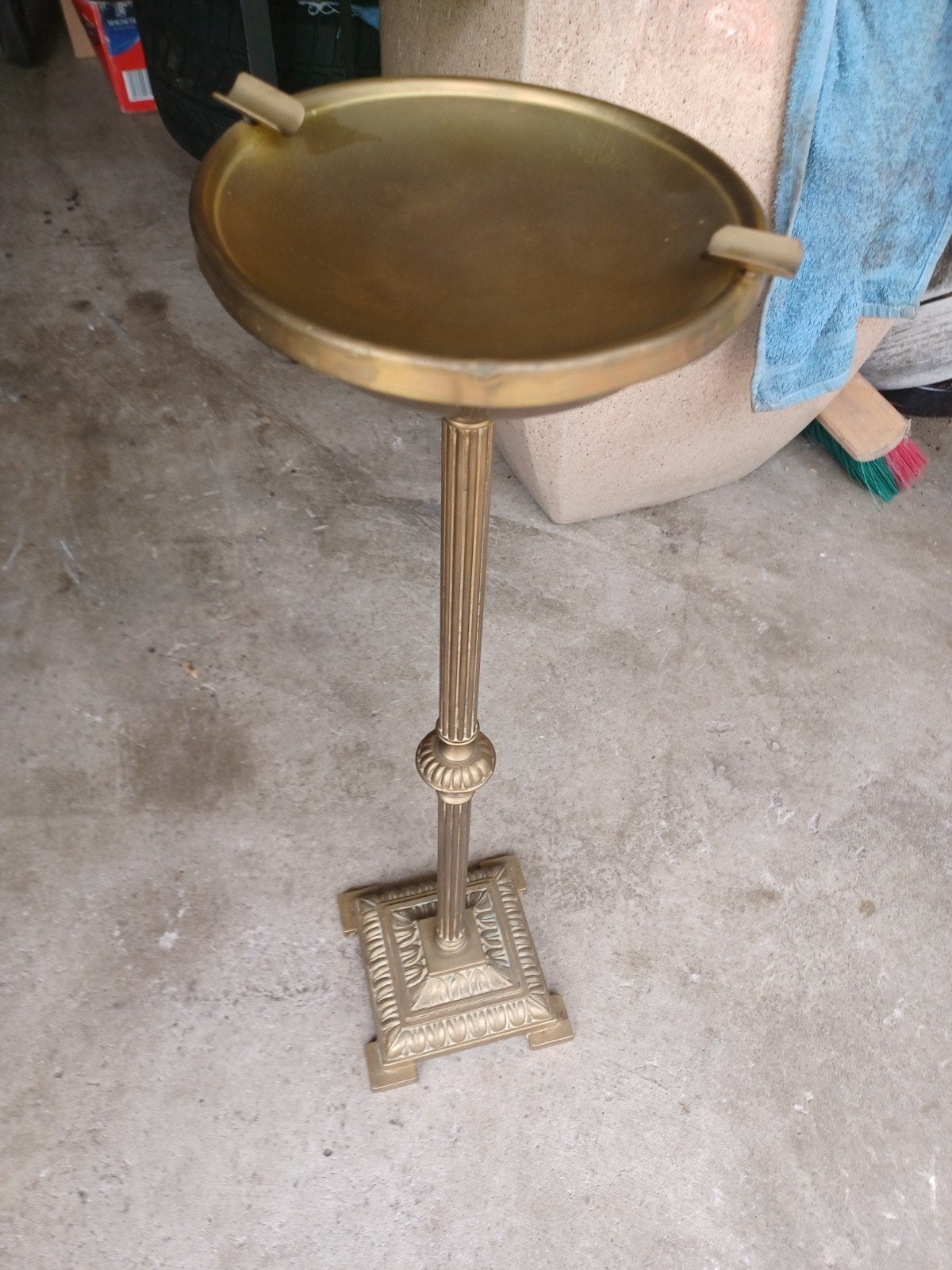 Vintage messing staande asbak, Antiek en Kunst, Ophalen of Verzenden