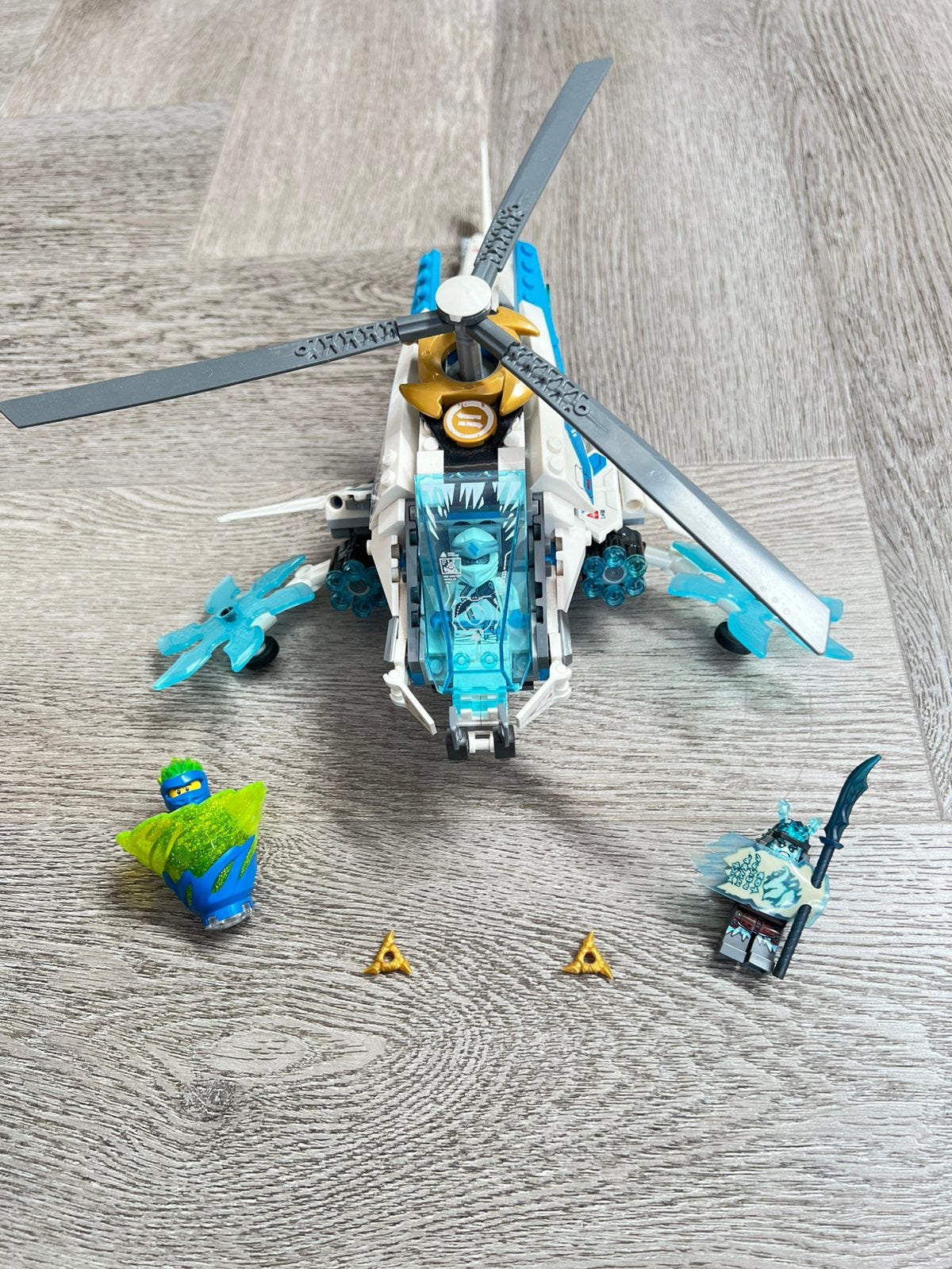 Lego Ninjago 70673 ShuriCopter compleet met minifiguren, Kinderen en Baby's, Speelgoed | Duplo en Lego, Ophalen of Verzenden, Zo goed als nieuw