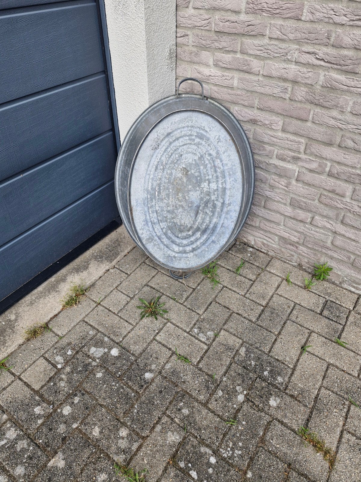 Grote gave zinken teil in zeer goede staat heeft geen schade, Ophalen of Verzenden