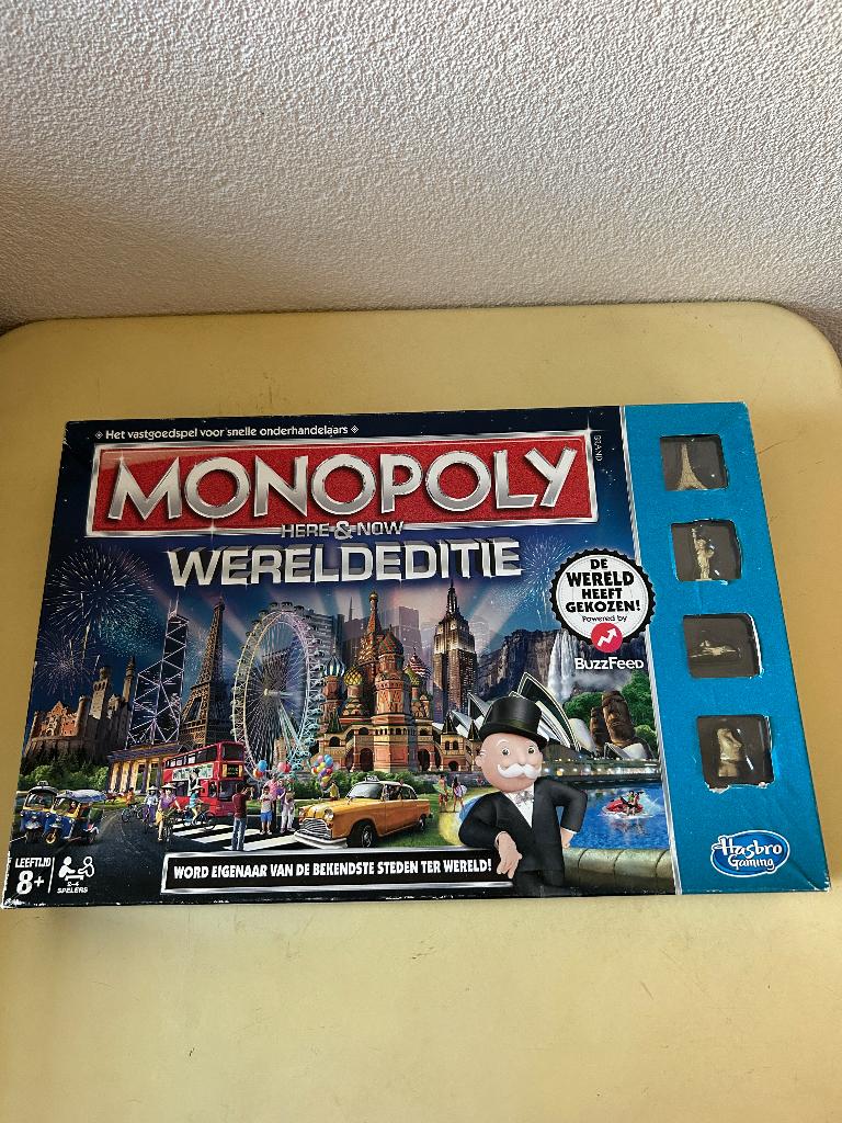 Monopoly here & now wereldeditie, Een of twee spelers, Ophalen of Verzenden, Gebruikt, Hasbro
