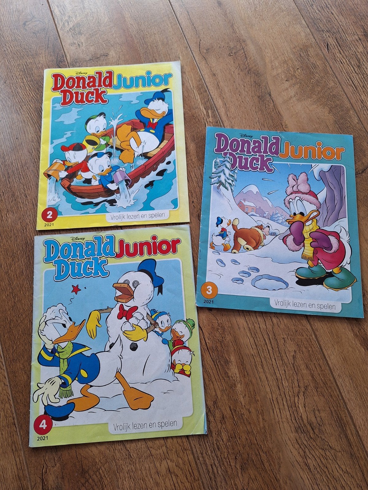 Donald Duck Junior - Nummers 2, 3, 4 (2021) en 5 (2020), Boeken, Meerdere stripboeken, Ophalen of Verzenden, Gelezen