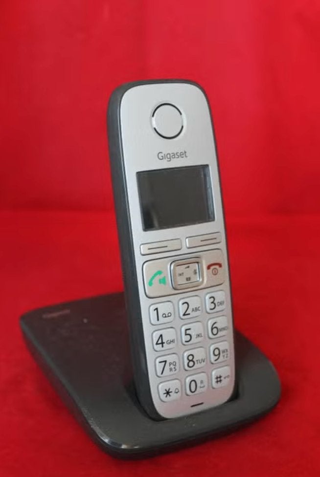 Siemens Gigaset E310 ( basis / handset met oplader), Telecommunicatie, Vaste telefoons | Handsets en Draadloos, 1 handset, Ophalen of Verzenden