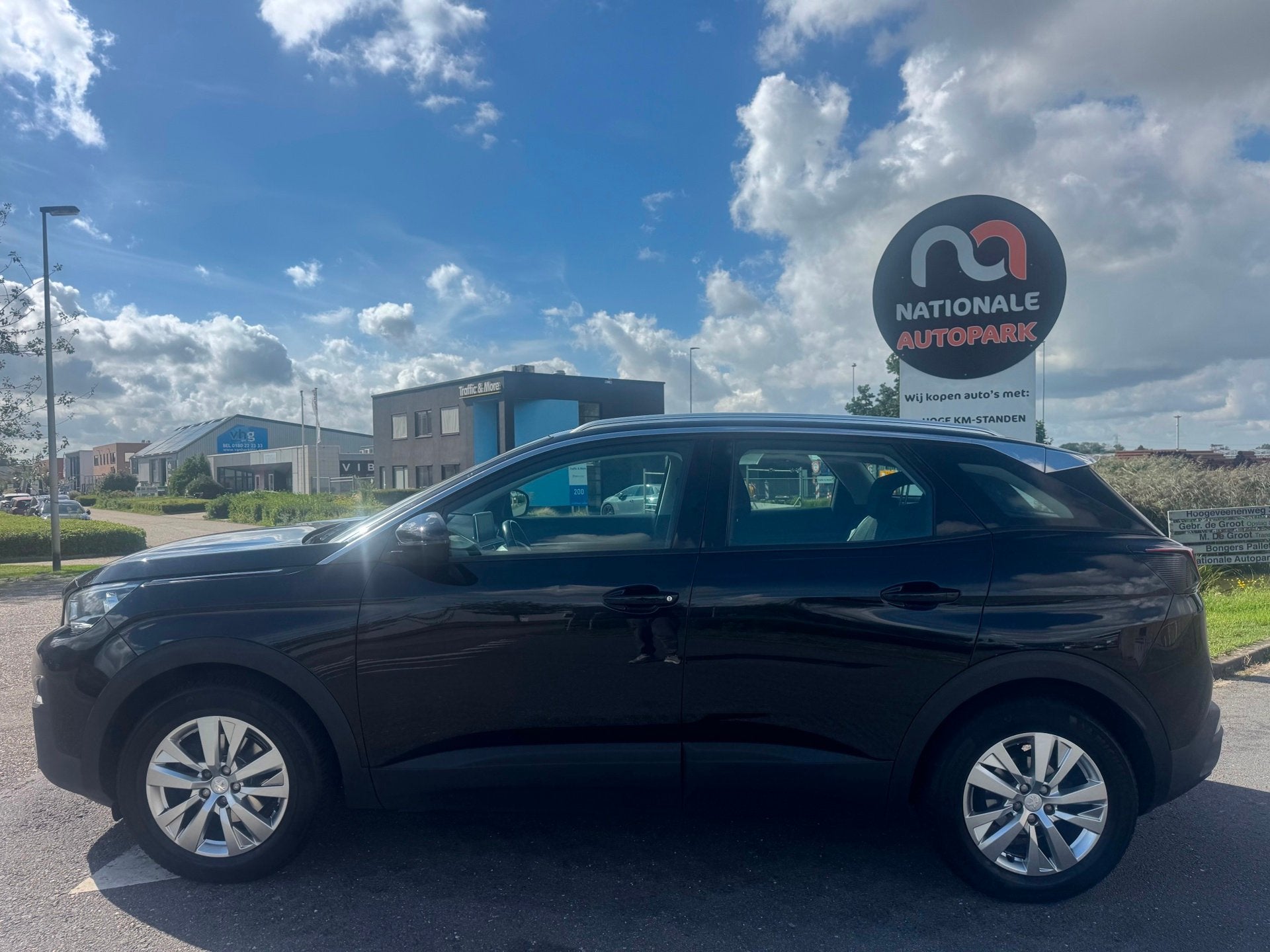 Peugeot 3008 | 2017 | 1.2 PureTech Active | Export en Handel, Voorwielaandrijving, Gebruikt, 1199 cc, Zwart