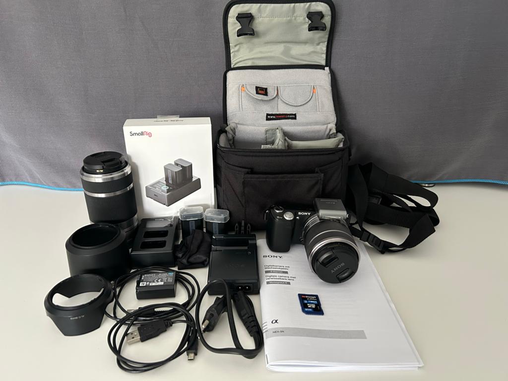 Sony Alpha NEX-5N Systeemcamera met 2 lenzen en accessoires, Audio, Tv en Foto, Fotocamera's Digitaal, Ophalen, Gebruikt, Compact