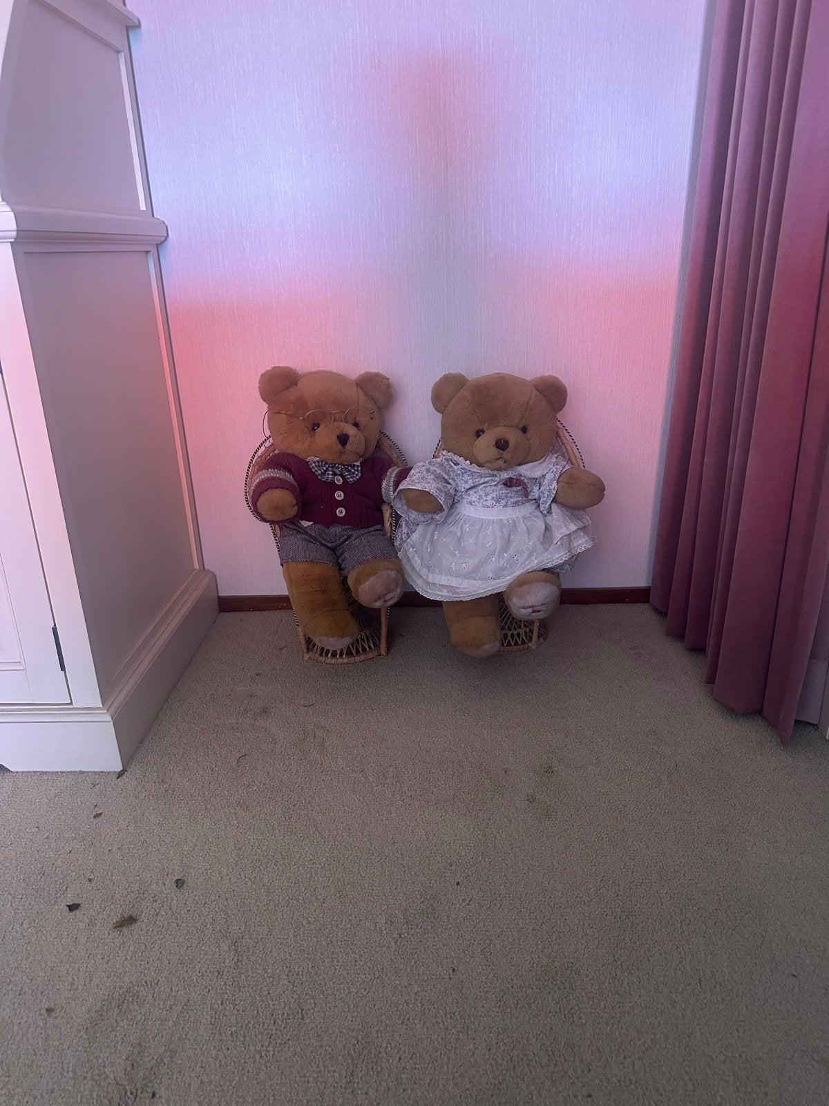 Twee grote teddyberen Bob en Sabine Bijenkorf., Gebruikt, Beer, Ophalen of Verzenden, Middelgroot (20 tot 80 cm)