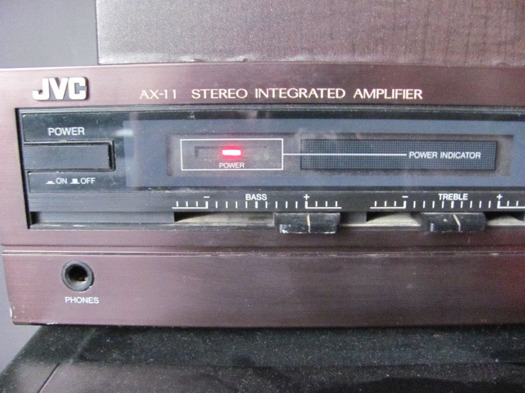 JVC ax-11 stereo integrated amplifier, JVC, Ophalen of Verzenden, Zo goed als nieuw, Minder dan 60 watt