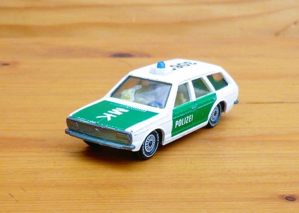 Siku 1029-1321-1614. Vw volkswagen passat b1 polizei., Ophalen of Verzenden