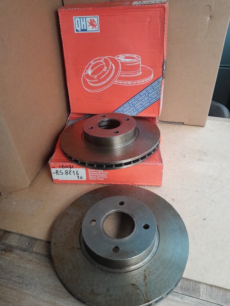 Nieuwe Set Remschijven - Ford Sierra Cosworth, Ophalen of Verzenden, Nieuw, Ford