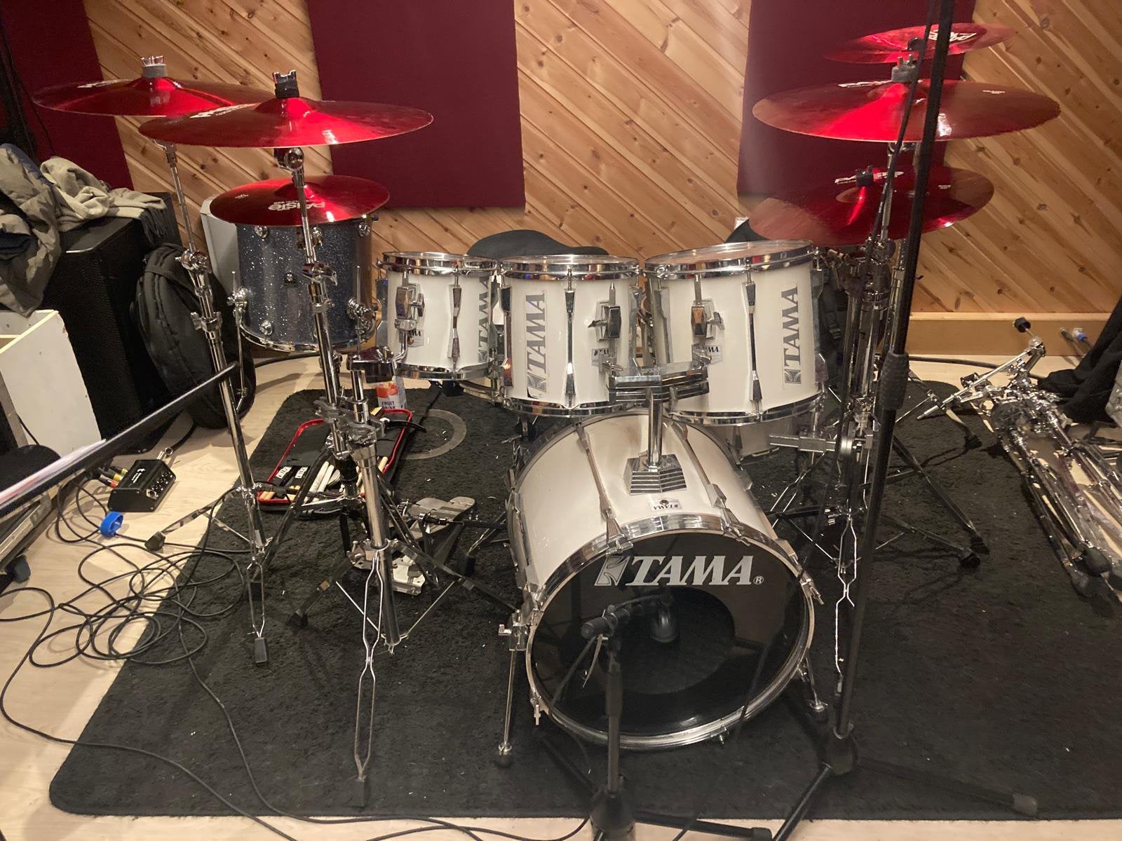 Gezocht! Tama Rockstar DX, Muziek en Instrumenten, Drumstellen en Slagwerk, Ophalen of Verzenden, Gebruikt, Tama