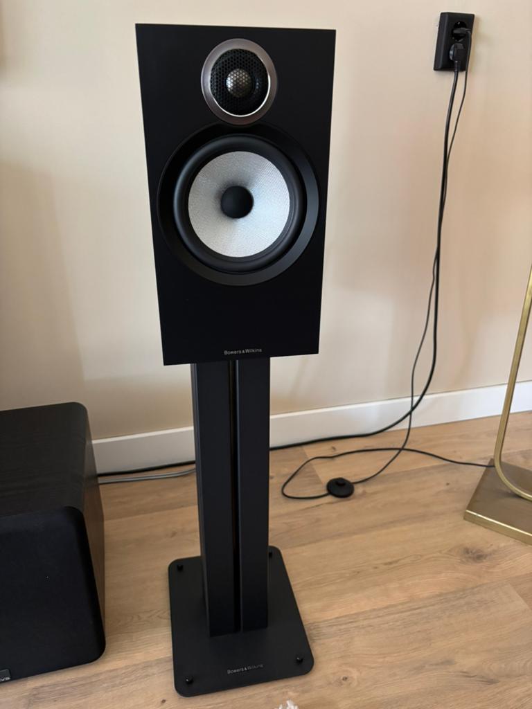 Bowers & Wilkens 606 S3, inc. originele stands., Audio, Tv en Foto, Luidsprekers, Ophalen of Verzenden, Zo goed als nieuw, 60 tot 120 watt