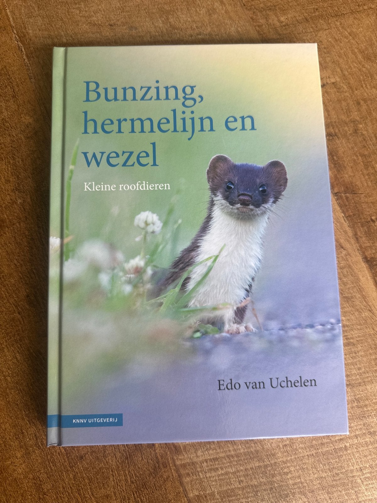 Bunzing, hermelijn en wezel - Kleine roofdieren, Boeken, Ophalen of Verzenden, Zo goed als nieuw, Natuur algemeen