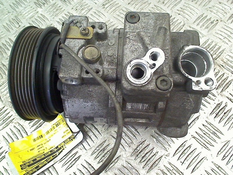 Airco Pomp Porsche 911 (996) (1997-09/2001-09), Gebruikt, Porsche Deutschland GmbH, Porsche, Info@porsche.de
