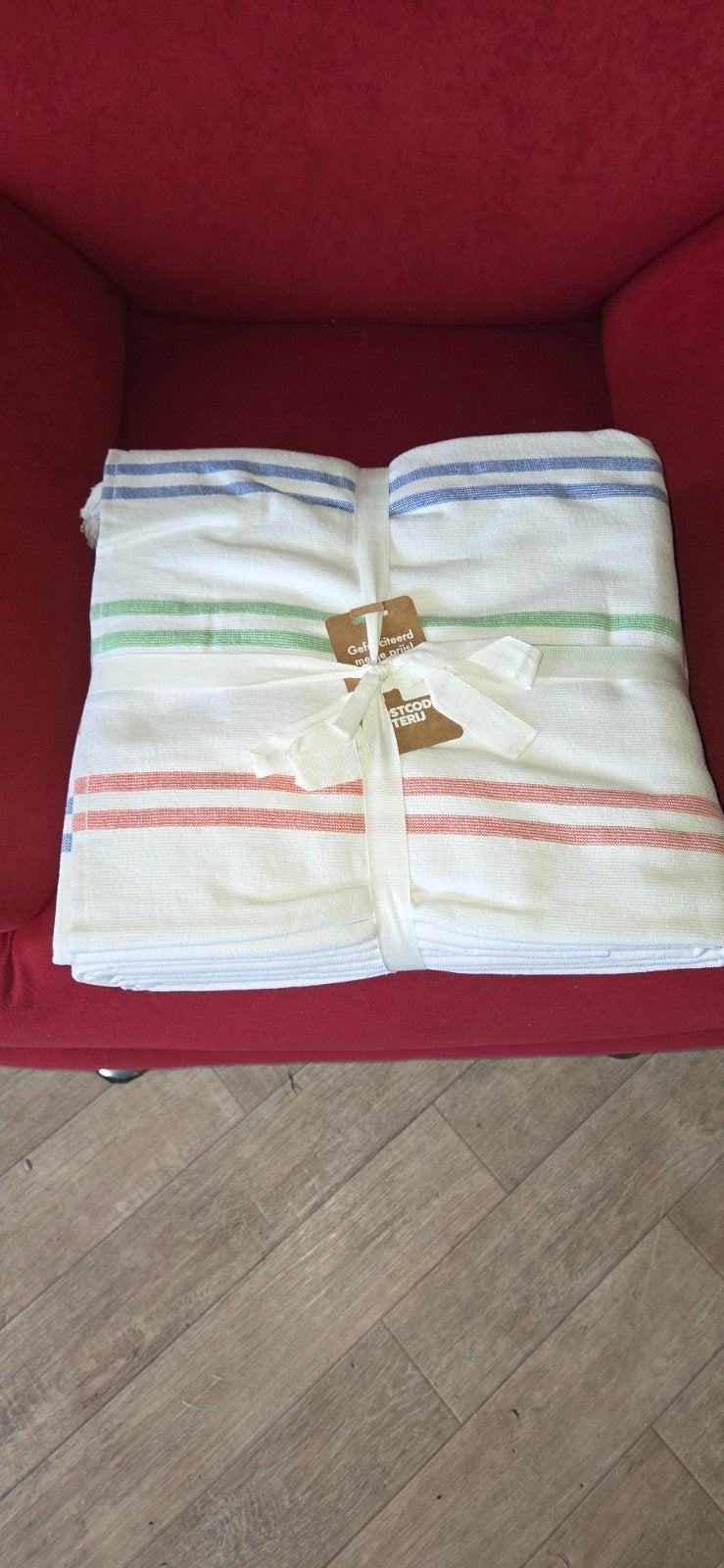 2 x helemaal nieuwe handdoeken set!, Ophalen of Verzenden, Nieuw, Wit, Handdoek
