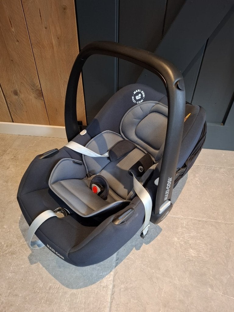 Maxicosi tinca autostoel, Ophalen, Autogordel, Zijbescherming, Zo goed als nieuw