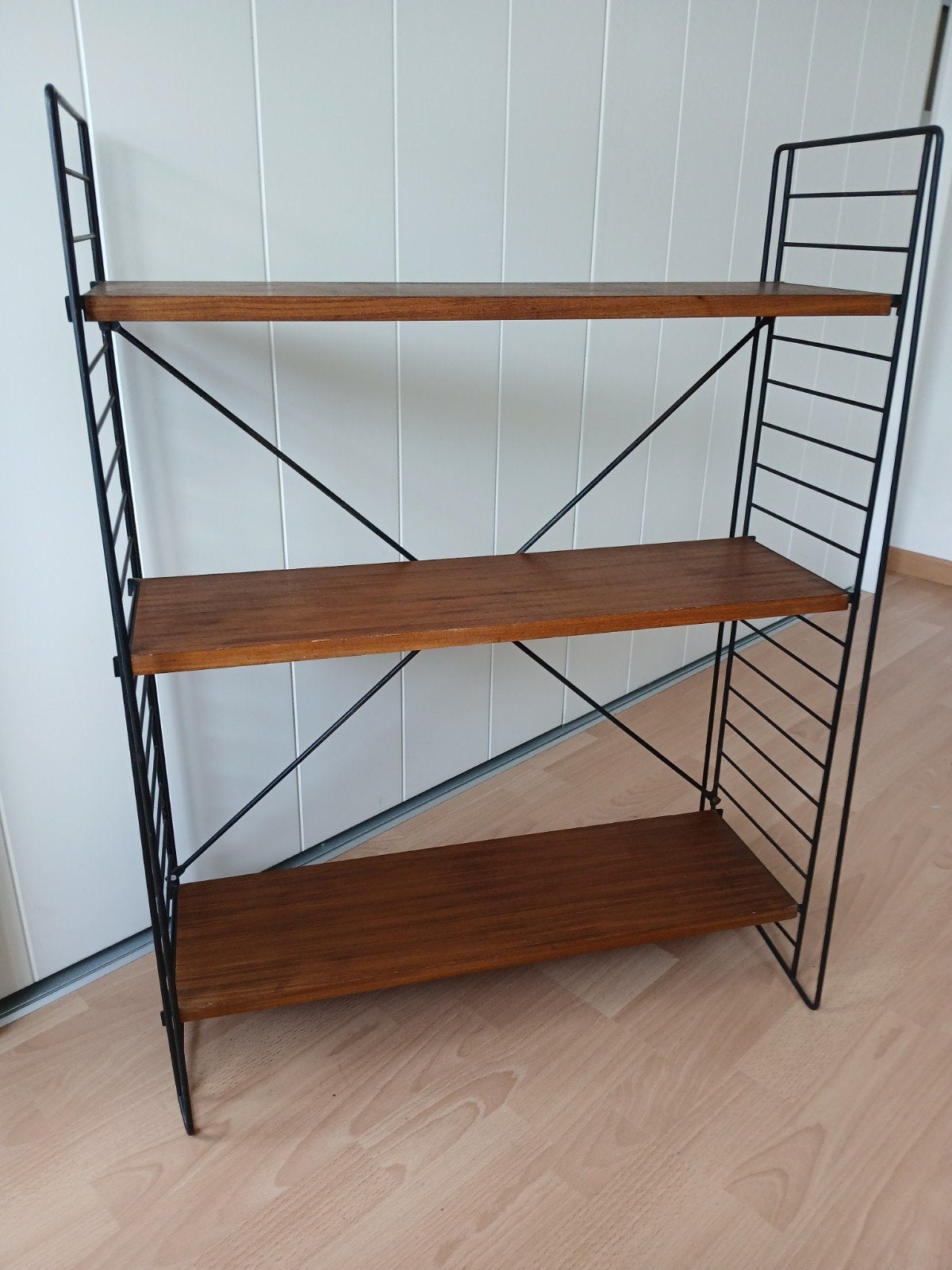 vintage Tomado Holland wandrek/boekenrek, Ophalen, Gebruikt