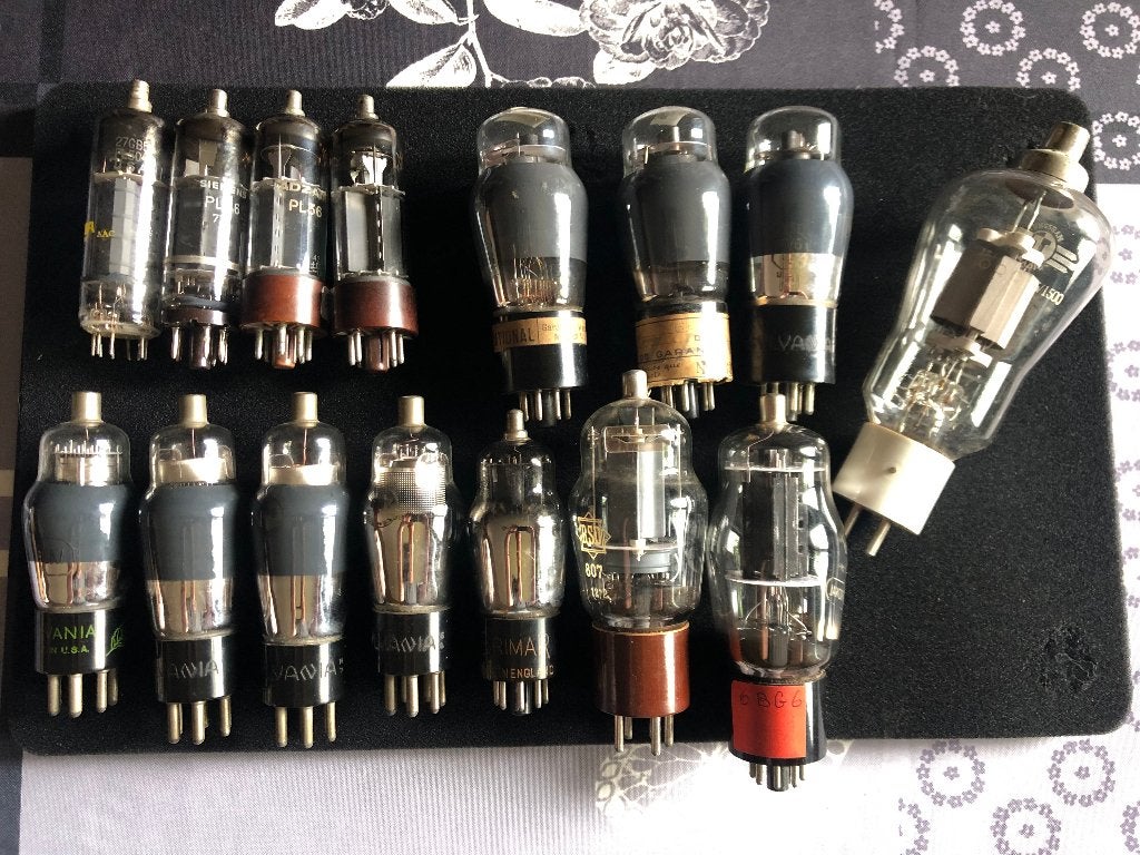 Assortiment Radiobuizen, buislampen, buizenversterkers., Ophalen of Verzenden, Buis of Buizen