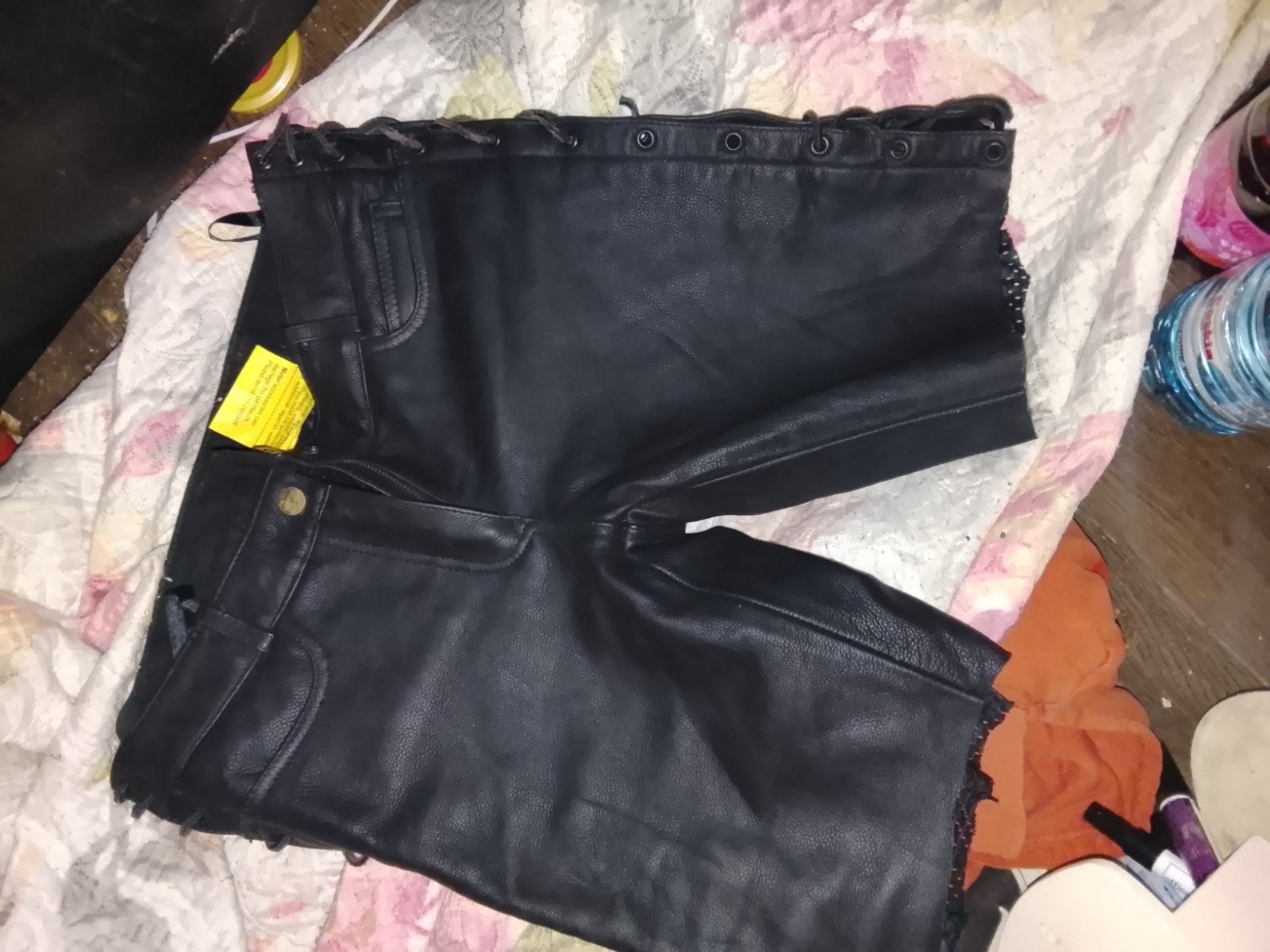 Zwarte leren broek met vetersluiting, Onbekend, Ophalen of Verzenden
