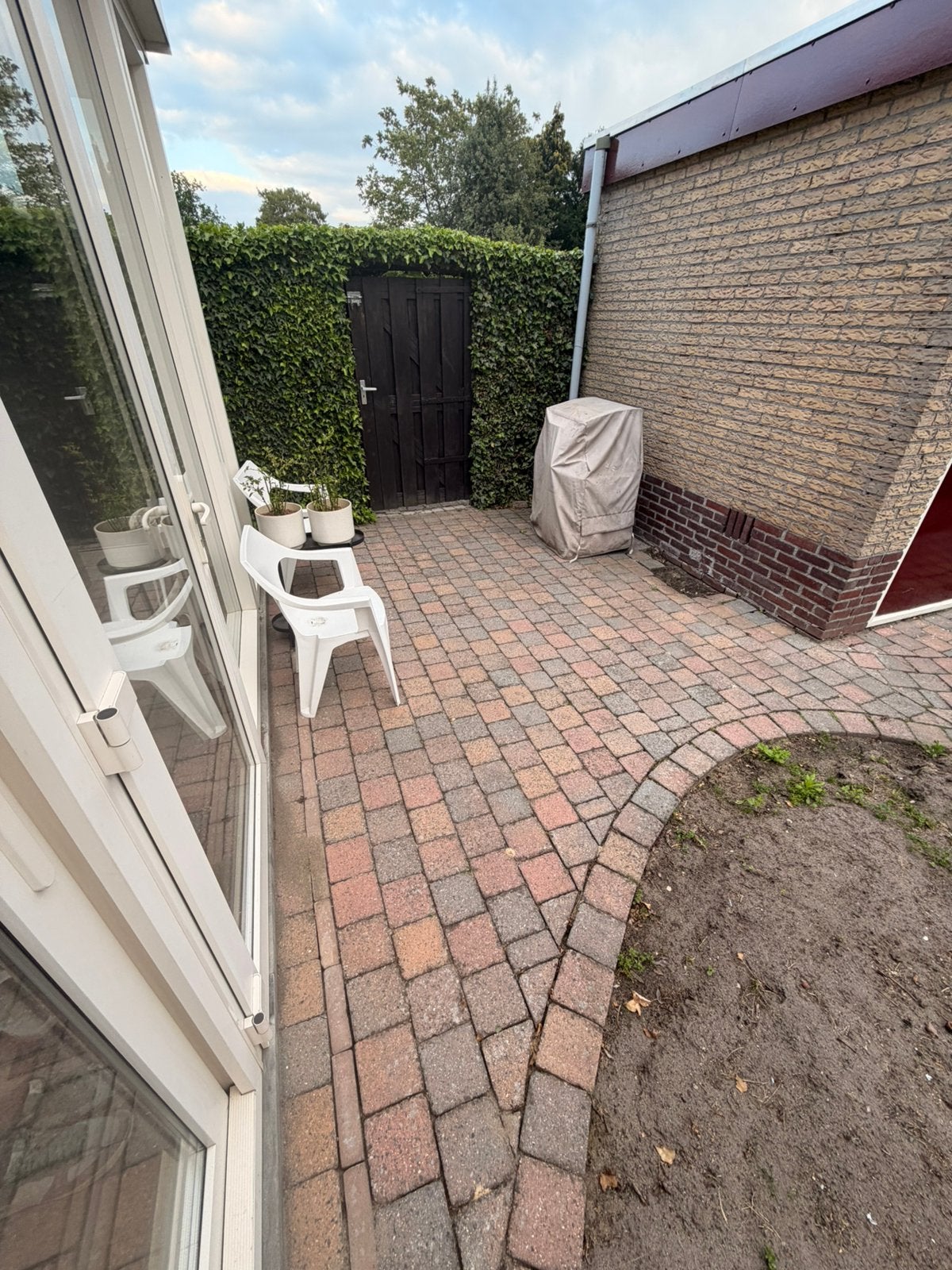 GRATIS ca 35 m² aan Trommelstenen ophalen in Eersel, Ophalen, Gebruikt, Beton, Terrastegels