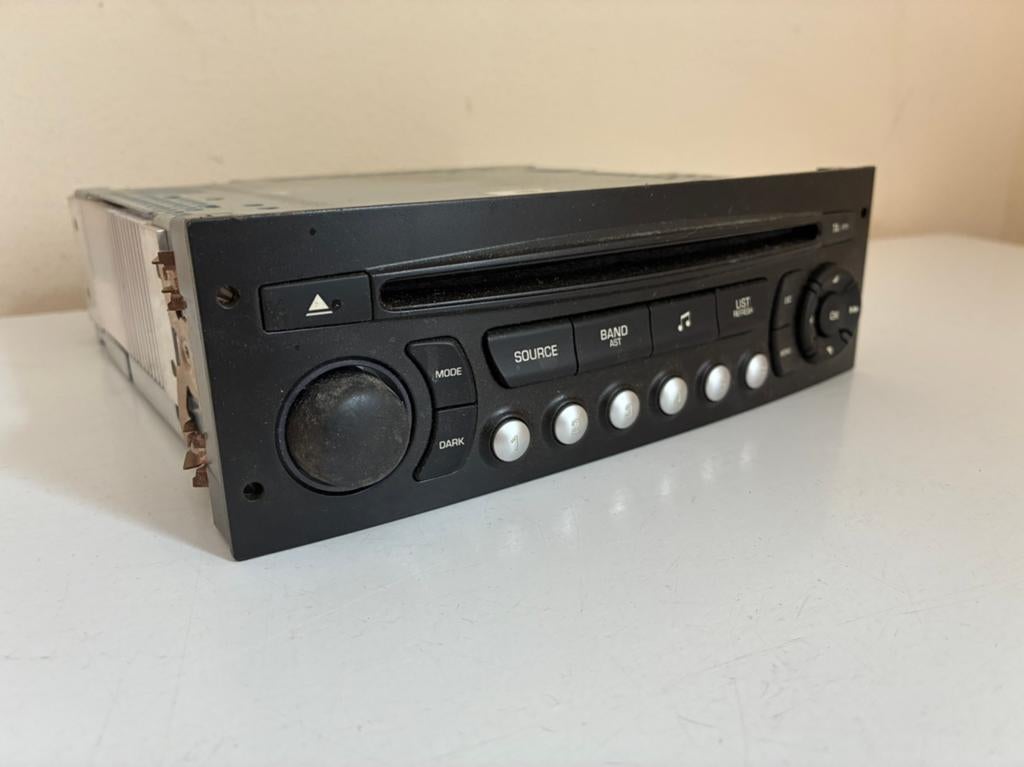 Autoradio met CD peugeot 207 origineel, Ophalen of Verzenden, Gebruikt