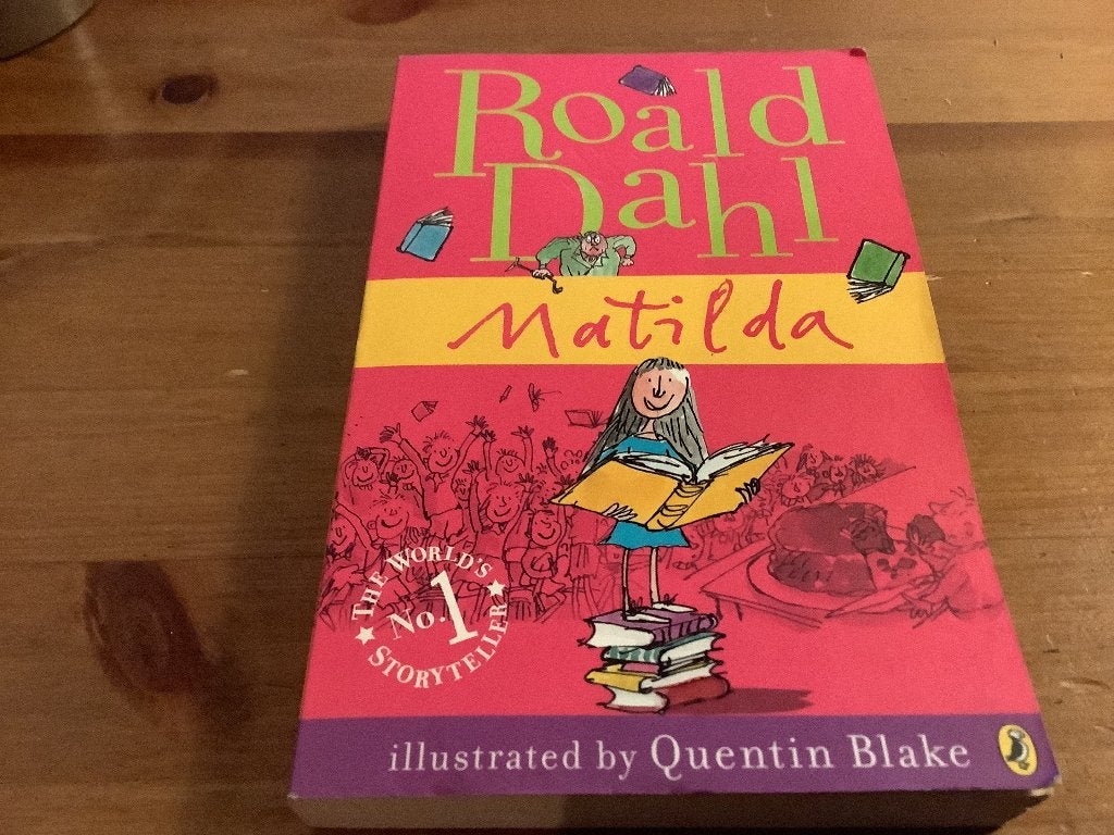 Matilda, Roald Dahl. paperback, Engels. 2007, Boeken, Ophalen of Verzenden, Gelezen, Roald Dahl, Fictie