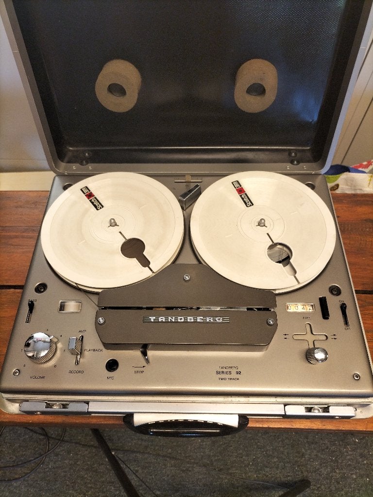 Tandberg Series 92 Bandrecorder met de diplomatenkoffer, Audio, Tv en Foto, Bandrecorders, Ophalen of Verzenden, Bandrecorder