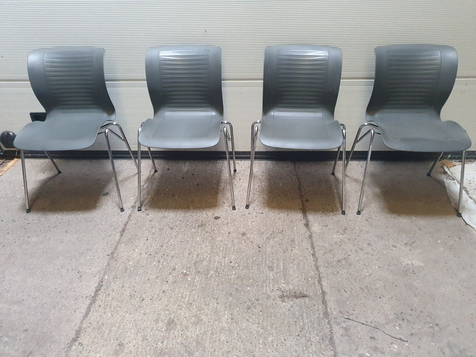 4x Fritz Hansen stoelen - Gebruikt, Modern design, Ophalen of Verzenden, Vier, Grijs