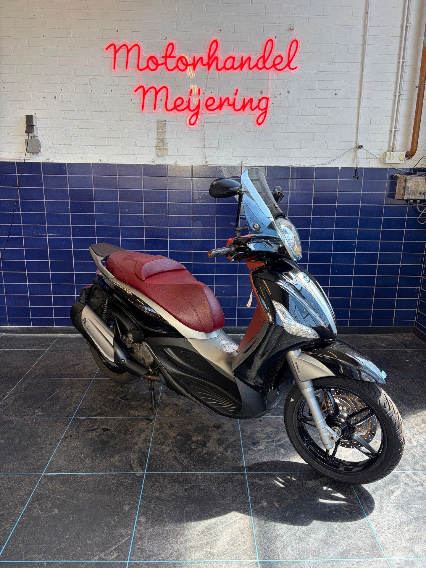 Piaggio Scooter 350 Beverly Sport, Bedrijf, Traction Control, 12 t/m 35 kW, Scooter