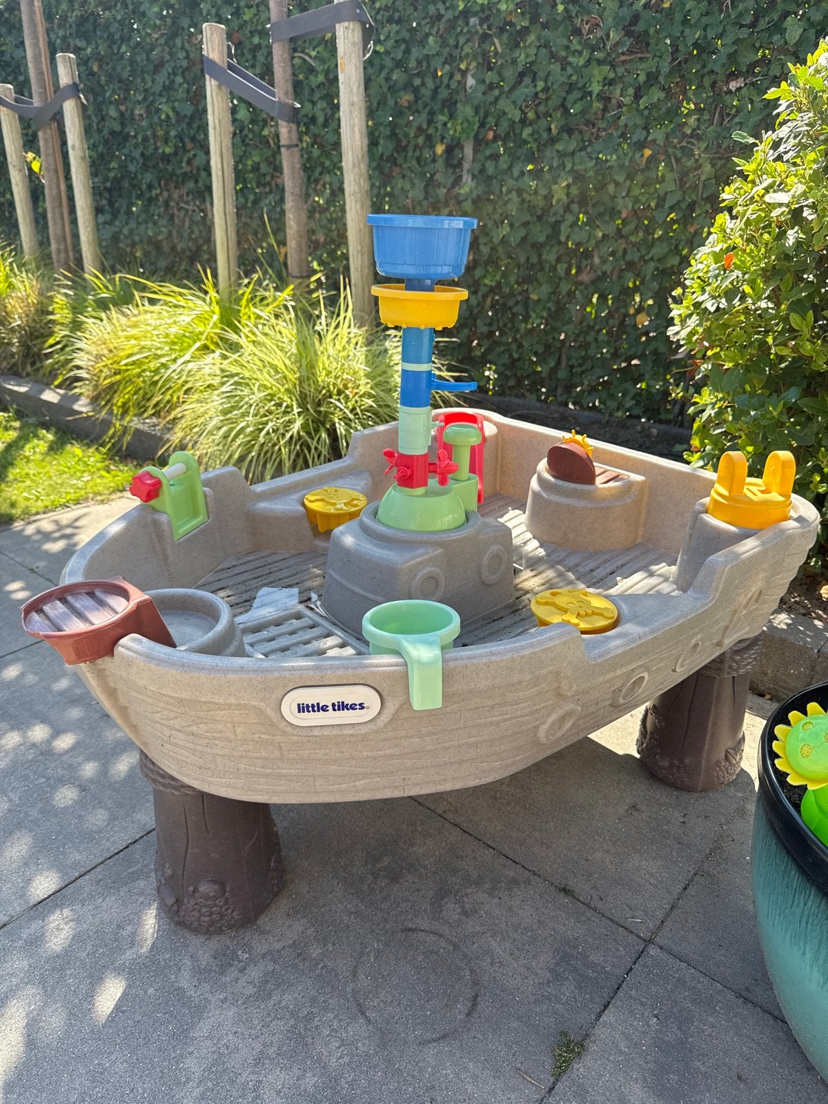 Little Tikes Zandspeeltafel Piratenschip, Ophalen, Gebruikt