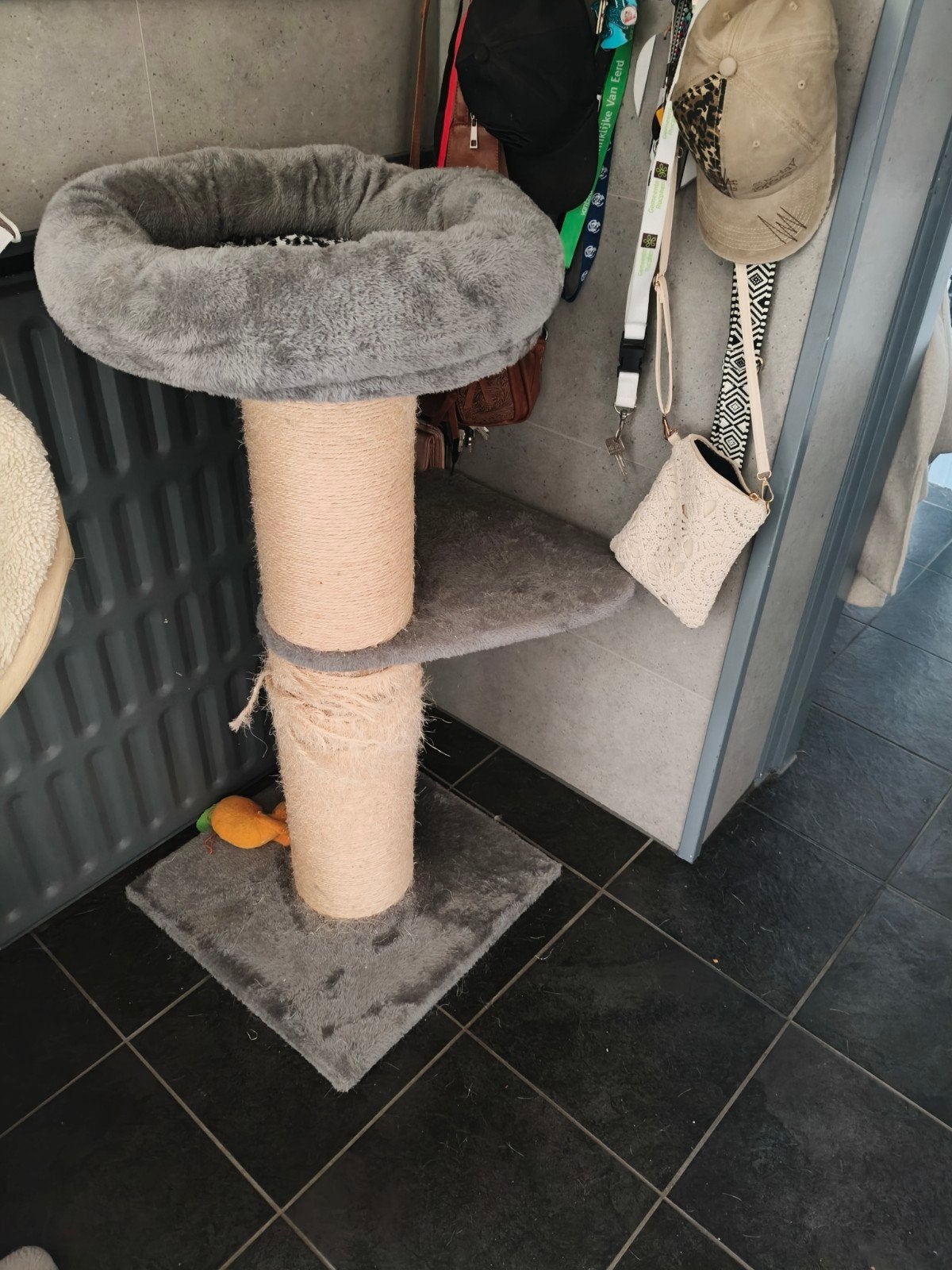 Gratis katten krabpaal, Dieren en Toebehoren, Katten-accessoires, Ophalen, Gebruikt